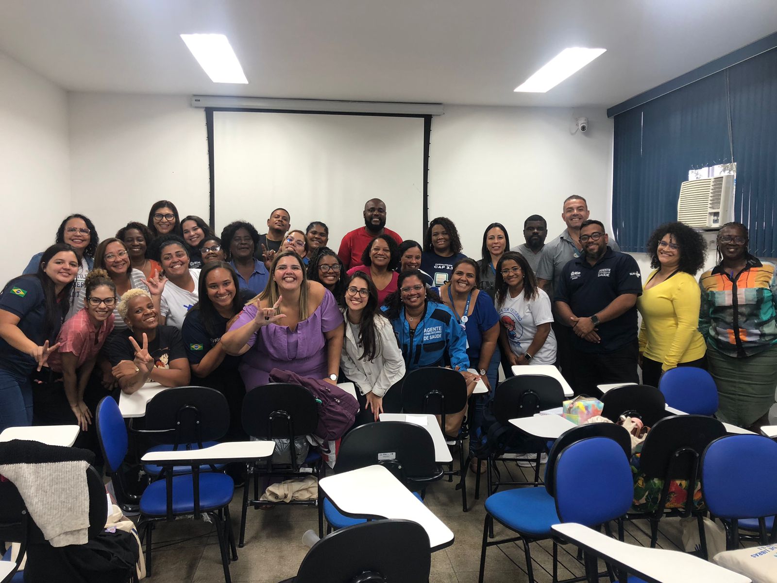 Curso de Libras para profissionais de saúde da AP3.1