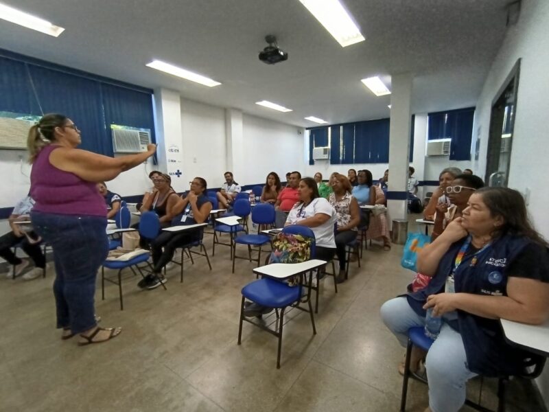 Curso de Libras para profissionais de saúde da AP3.1