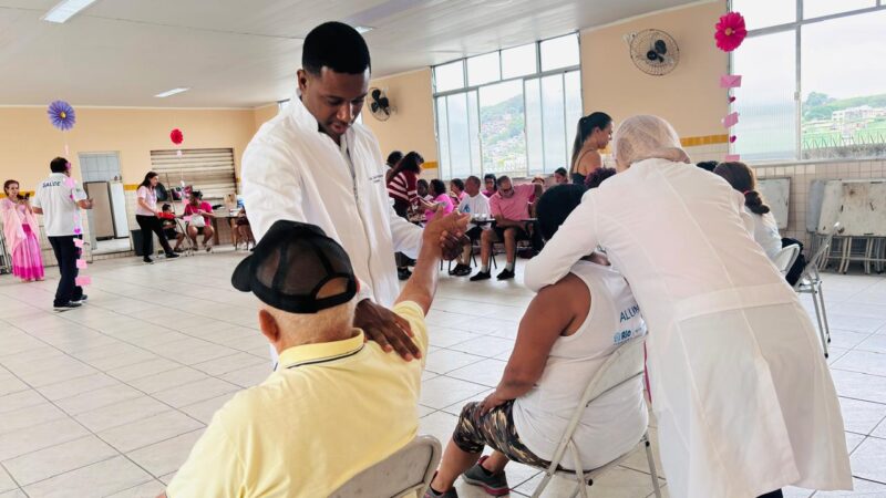 Ação Outubro Rosa na Paróquia Bom Jesus da Penha