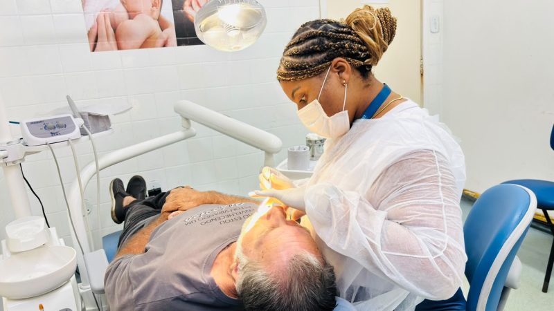 Atendimento Odontológico
